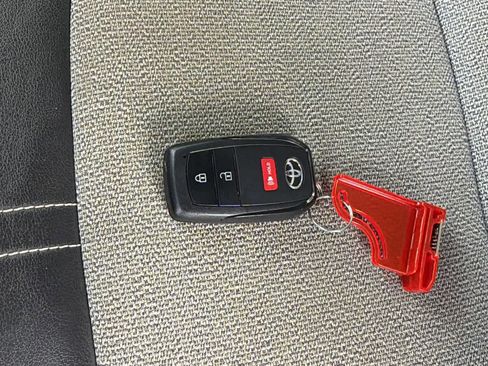 Used 2024 Toyota Corolla XSE image 20