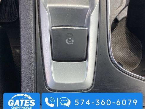 Used 2025 Subaru Ascent Premium AWD/4WD image 32