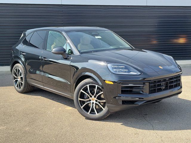 Used 2026 Porsche Cayenne AWD/4WD image 9