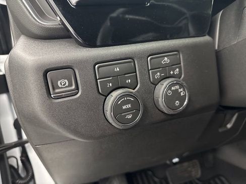 New 2026 Chevrolet Silverado 2500 LT AWD/4WD image 11
