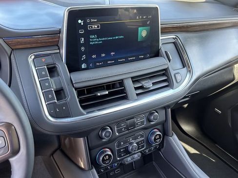 Used 2023 Chevrolet Tahoe High Country image 15