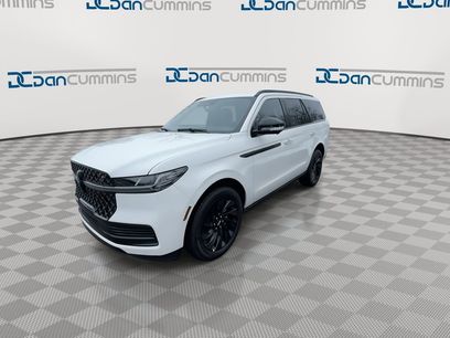 New 2026 Lincoln Navigator Reserve w/ Jet Appearance Package