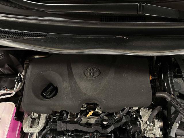 Certified 2022 Toyota Sienna LE FWD image 12