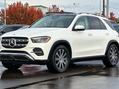 Used 2024 Mercedes-Benz GLE 450 4MATIC image 8