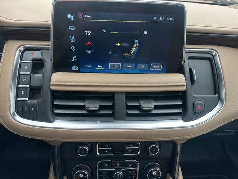 Used 2023 Chevrolet Tahoe Premier w/ Premium Package 2 AWD/4WD image 22
