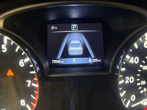 Used 2018 Nissan Altima 2.5 SR w/ SR Midnight Edition image 17