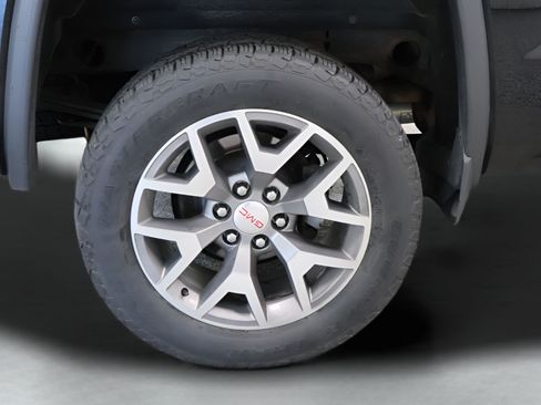 Used 2017 GMC Sierra 1500 SLT AWD/4WD image 7