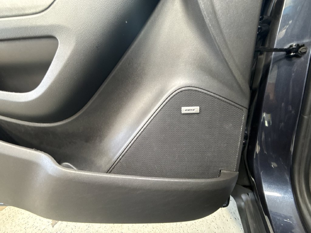 Used 2018 Chevrolet Trax LT w/ Sun & Sound Package FWD image 25