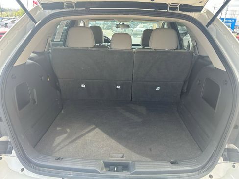 Used 2012 Ford Edge SE FWD image 17