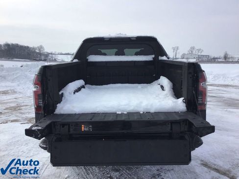 Used 2024 Chevrolet Silverado EV RST image 5