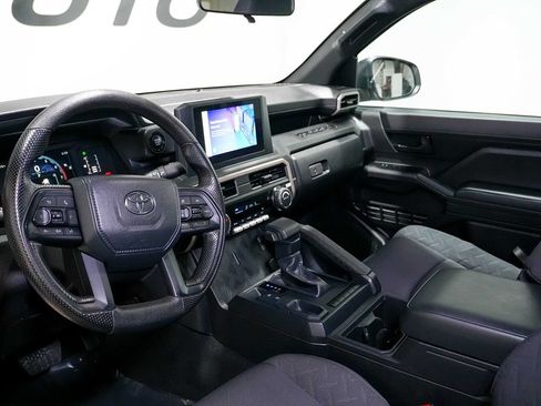 Used 2024 Toyota Tacoma SR RWD image 16