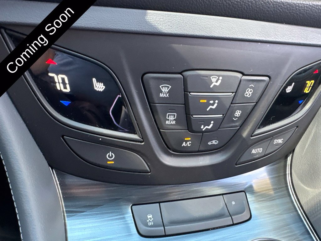Used 2020 Buick Envision Essence w/ Experience Buick Package FWD image 43