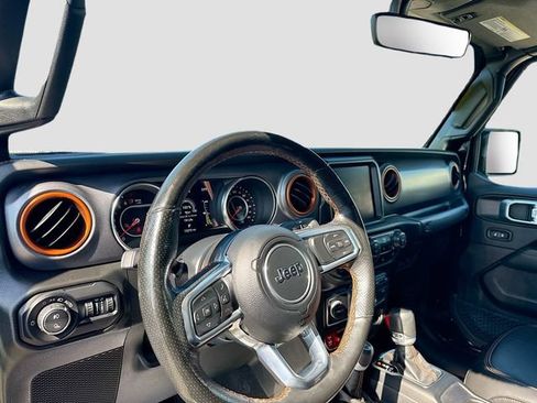 Used 2022 Jeep Gladiator Mojave w/ Cold Weather Group AWD/4WD image 11