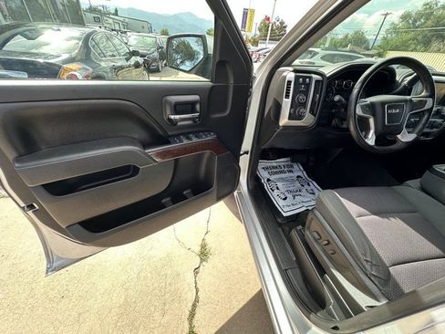 Used 2014 GMC Sierra 1500 SLE w/ SLE Value Package AWD/4WD image 11