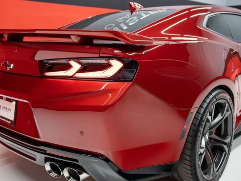 Used 2018 Chevrolet Camaro ZL1 RWD image 63