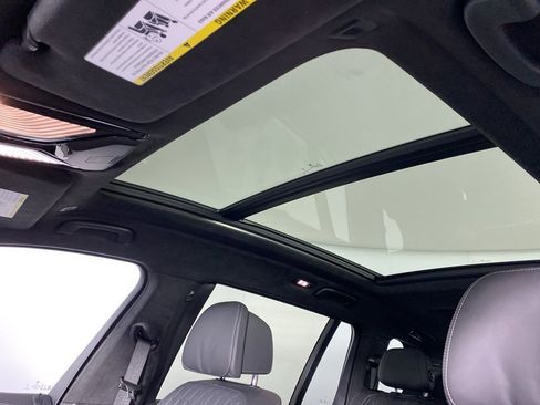 Certified 2025 BMW X7 M60i w/ Climate Comfort Package image 17