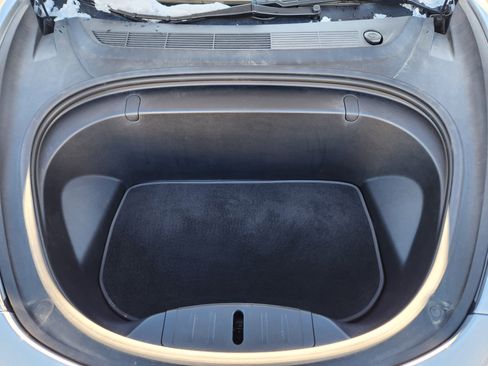 Used 2018 Tesla Model 3 Long Range image 21