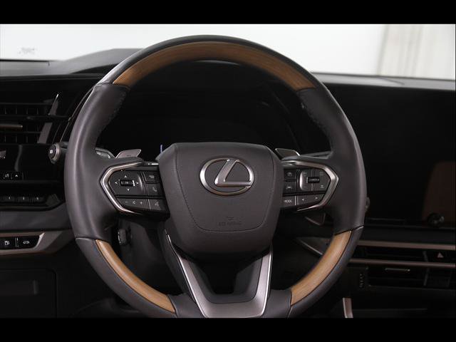 Certified 2025 Lexus RX 350 Premium w/ Convenience Package AWD/4WD image 7