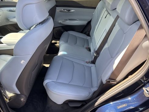 New 2026 Genesis GV70 2.5T Advanced image 25