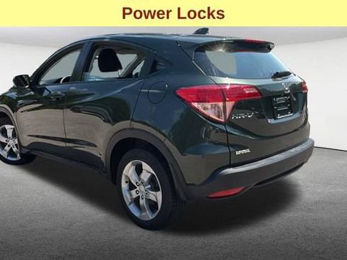 Used 2018 Honda HR-V LX image 9
