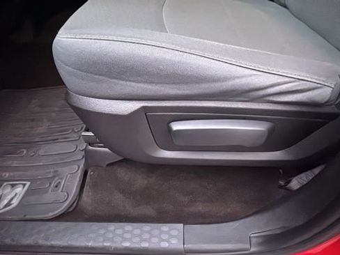 Used 2018 RAM 1500 Express image 26