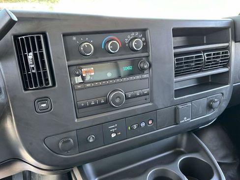 New 2025 Chevrolet Express 3500 w/ Power Convenience Package image 22