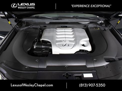 Used 2014 Lexus LX 570 4WD image 15