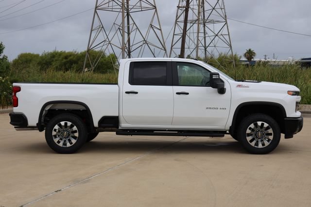 New 2026 Chevrolet Silverado 2500 Custom w/ Custom Value Package AWD/4WD image 4