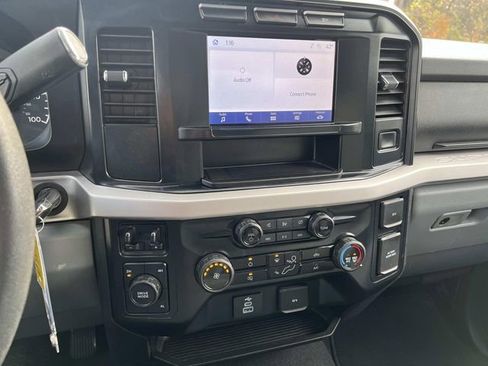 Used 2024 Ford F250 XLT image 21