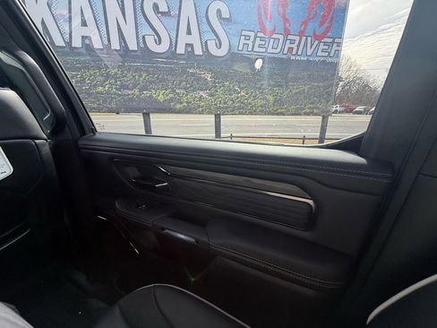 Used 2025 RAM 1500 Limited w/ Bed Utility Group image 18