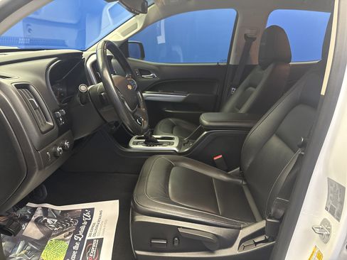 Used 2022 Chevrolet Colorado ZR2 AWD/4WD image 12