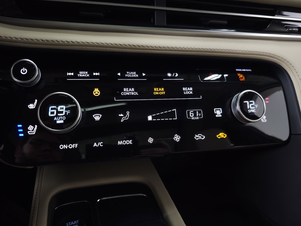 Used 2022 INFINITI QX60 Luxe w/ Performance Audio Package AWD/4WD image 27