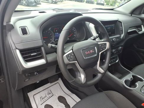 Used 2022 GMC Terrain SLE w/ Driver Convenience Package FWD image 16