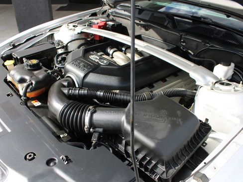 Used 2011 Ford Mustang GT Premium RWD image 25