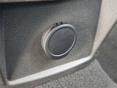 Certified 2023 Cadillac CT4 Premium Luxury w/ Technology Package image 32