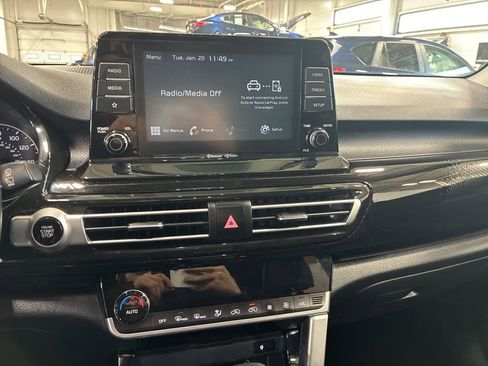 Certified 2021 Kia Seltos EX image 25