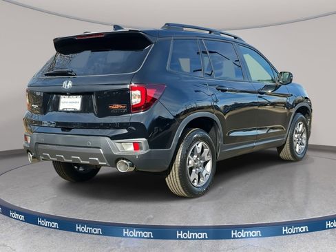 Certified 2022 Honda Passport TrailSport image 7