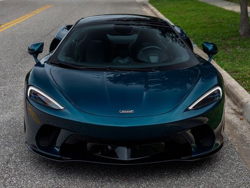 Used 2023 McLaren GT RWD image 1