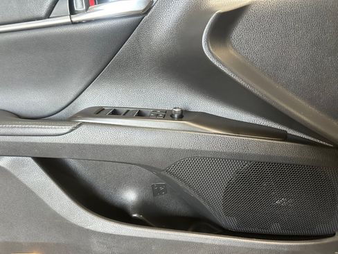 Used 2022 Toyota Camry XSE w/ Cold Weather Package FWD image 28