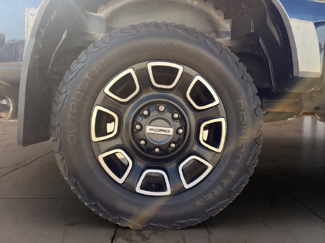 Used 2024 Ford F350 Platinum AWD/4WD image 26