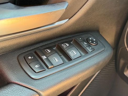 Used 2019 RAM 1500 Big Horn AWD/4WD image 23
