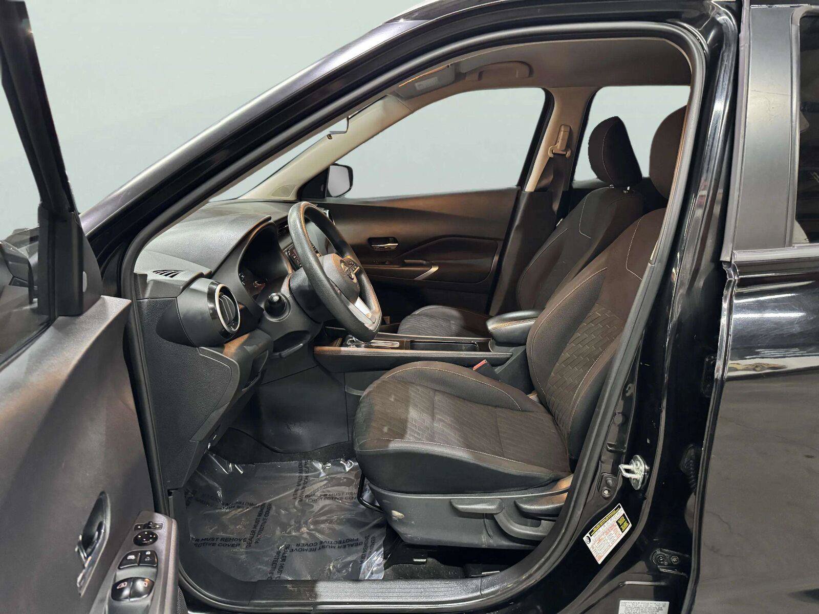 Used 2021 Nissan Kicks SV FWD image 20