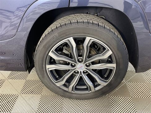 Used 2018 GMC Terrain Denali w/ Advanced Safety Package image 21