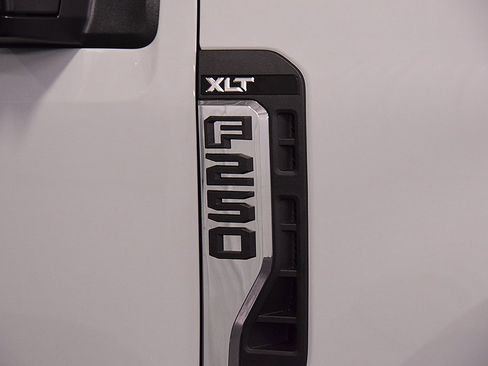 New 2026 Ford F250 XLT image 12