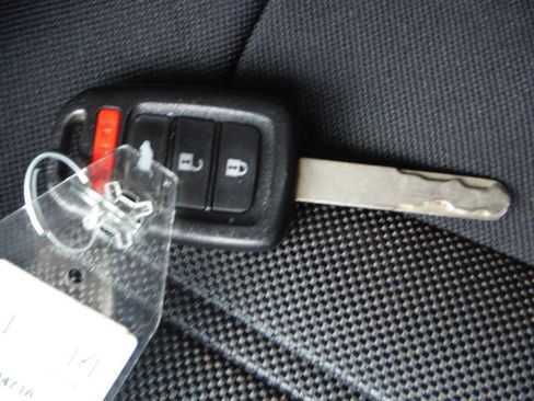 Used 2018 Honda CR-V LX image 32