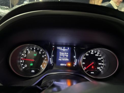 Used 2019 Jeep Compass Latitude w/ Cold Weather Group image 6