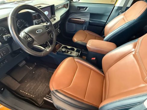 Used 2022 Ford Maverick Lariat w/ Lariat Luxury Package image 19