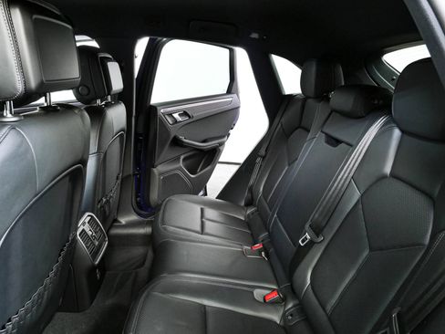 Certified 2022 Porsche Macan GTS AWD/4WD image 19
