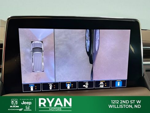Used 2021 Chevrolet Suburban High Country w/ Max Trailering Package AWD/4WD image 27