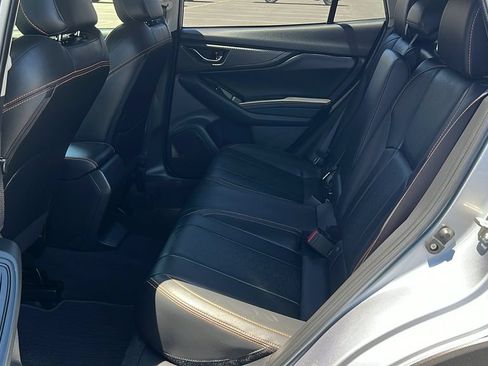 Used 2019 Subaru Crosstrek 2.0i Limited w/ Moonroof Package w/Navigation AWD/4WD image 10